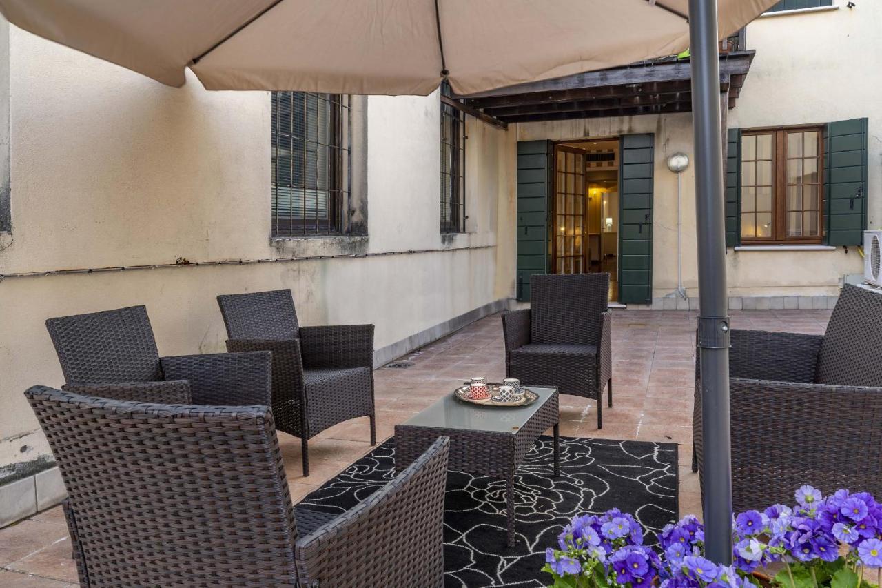 Tolentini Canal View & Terrace By Wonderful Italy Venedig Exterior foto